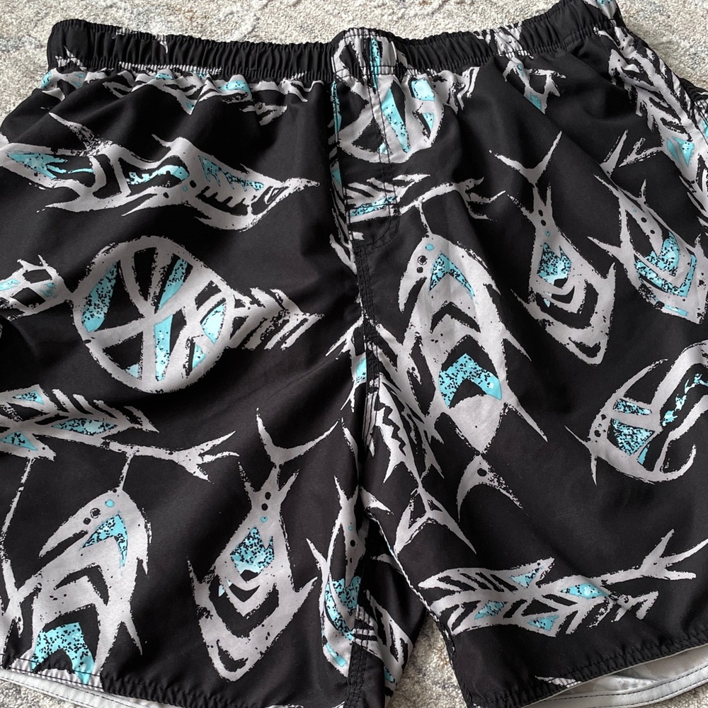 Quiksilver Swim Trunks with Liner size XL black with gray fish 2010